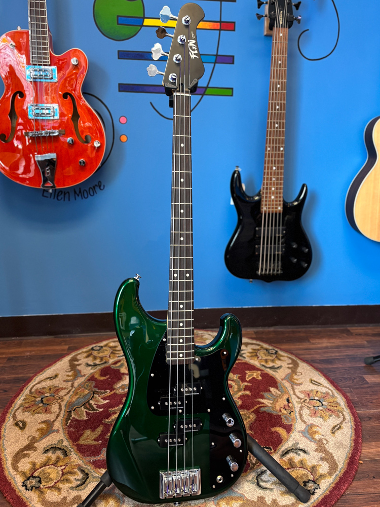 USED Fujigen FGN Mighty Power Candy Apple Green 2022 P-Bass - No Bag/Case