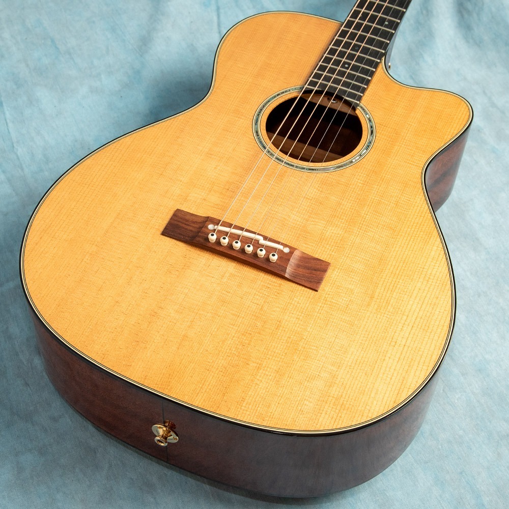 USED Takamine EF740FS-TT Spruce/Sapele Gloss Thermal Top OM Cutaway Acoustic-Electric Guitar w/OHSC