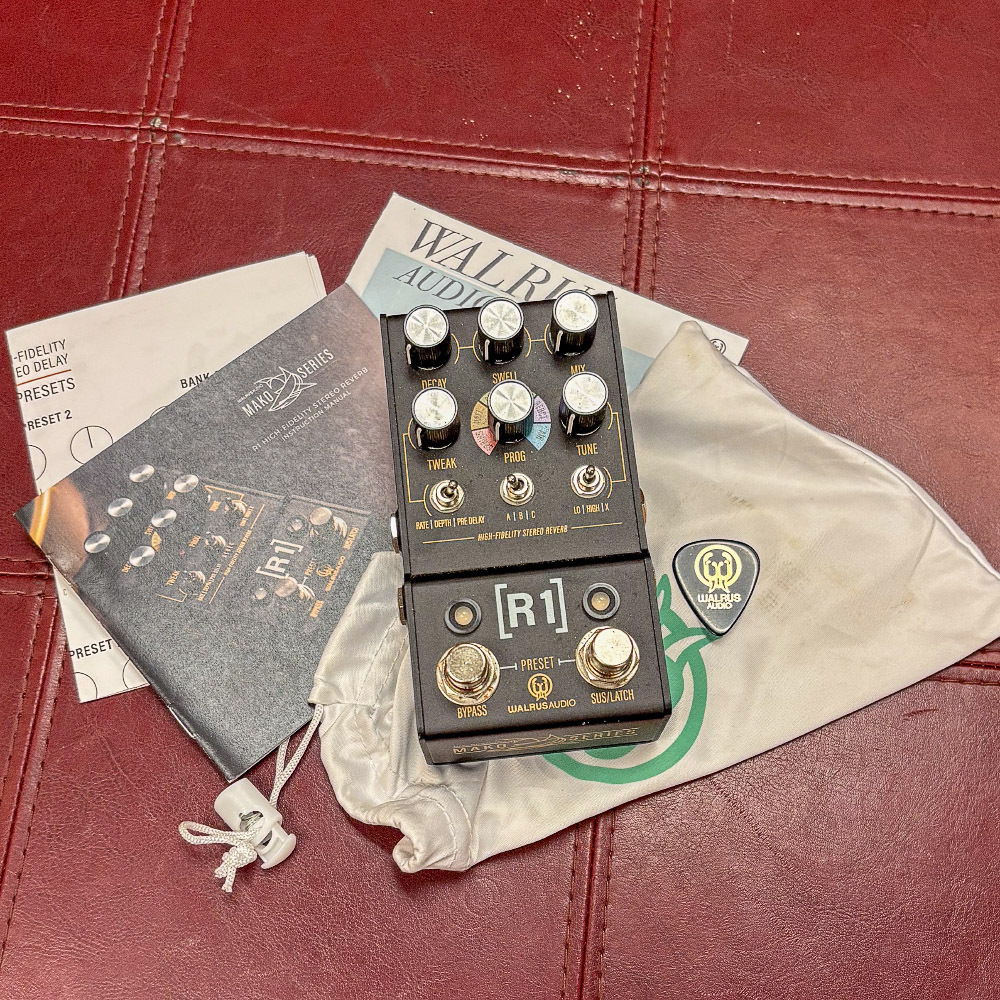 USED Walrus Audio MAKO Series: R1 High-Fidelity Stereo Reverb Effects Pedal - w/box