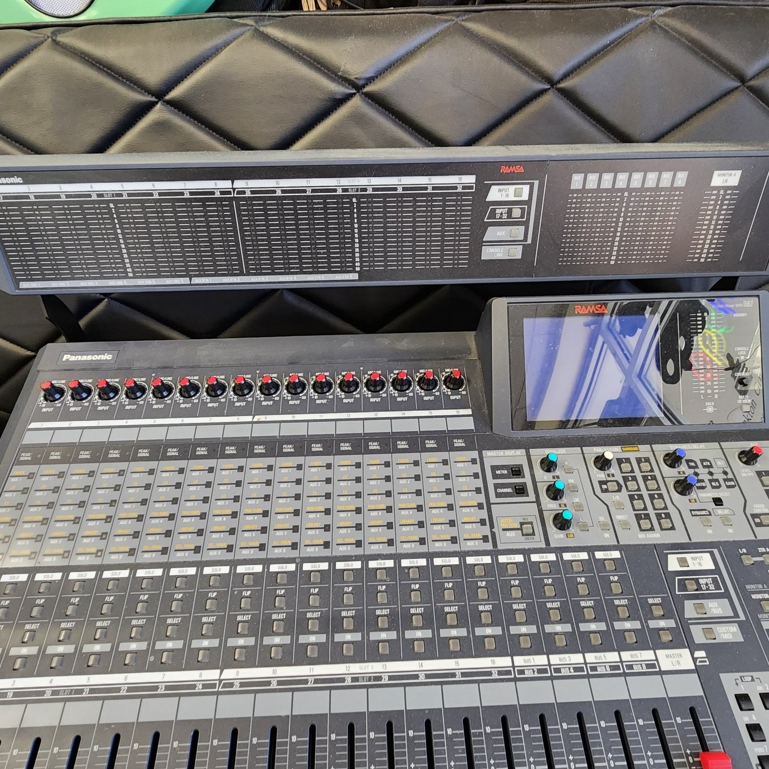 Panasonic Ramsa WR-DA7 Digital Mixer with Meter Bridge