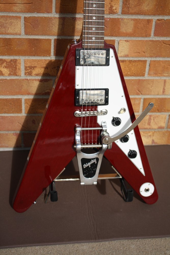 1994 Gibson Custom Shop Lonnie Mack Flying V-Cherry