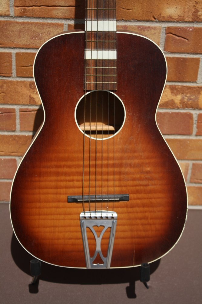 1956 Airline Acoustic H8286