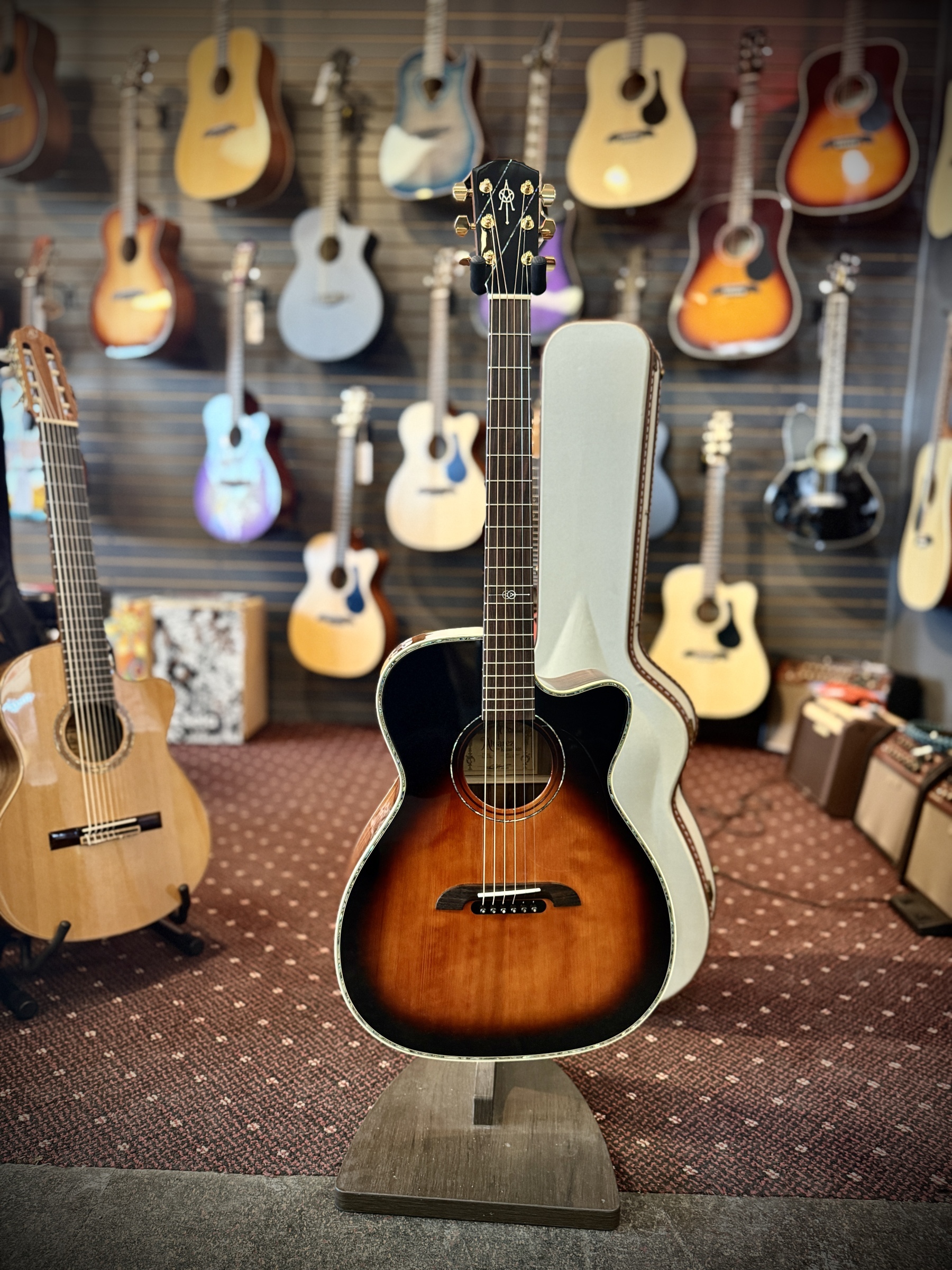 Alvarez Yairi WY1: The Handcrafted Japanese Guitar Worth Obsessing