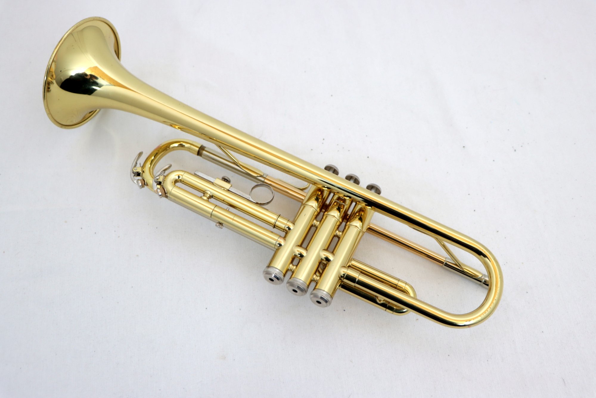 USED Yamaha YTR2320 Trumpet w/Case