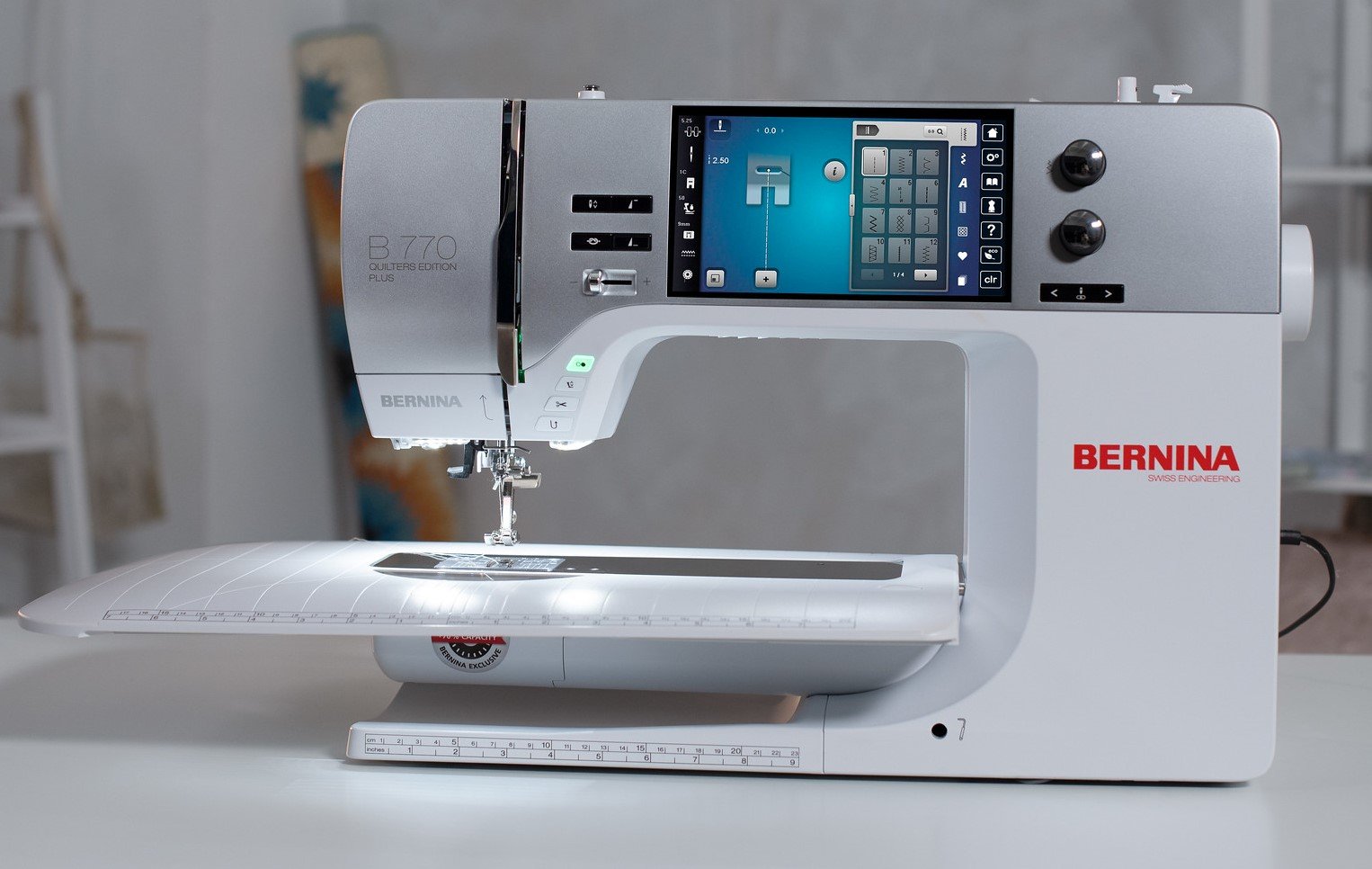 BERNINA 770 QE Plus