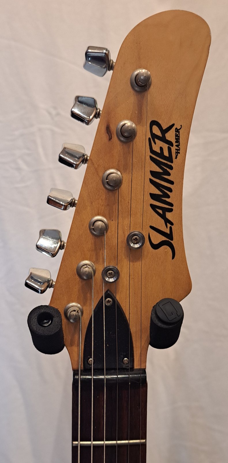 HAMER SLAMMER BLACK STRAT STYLE ELECTRIC GUITAR