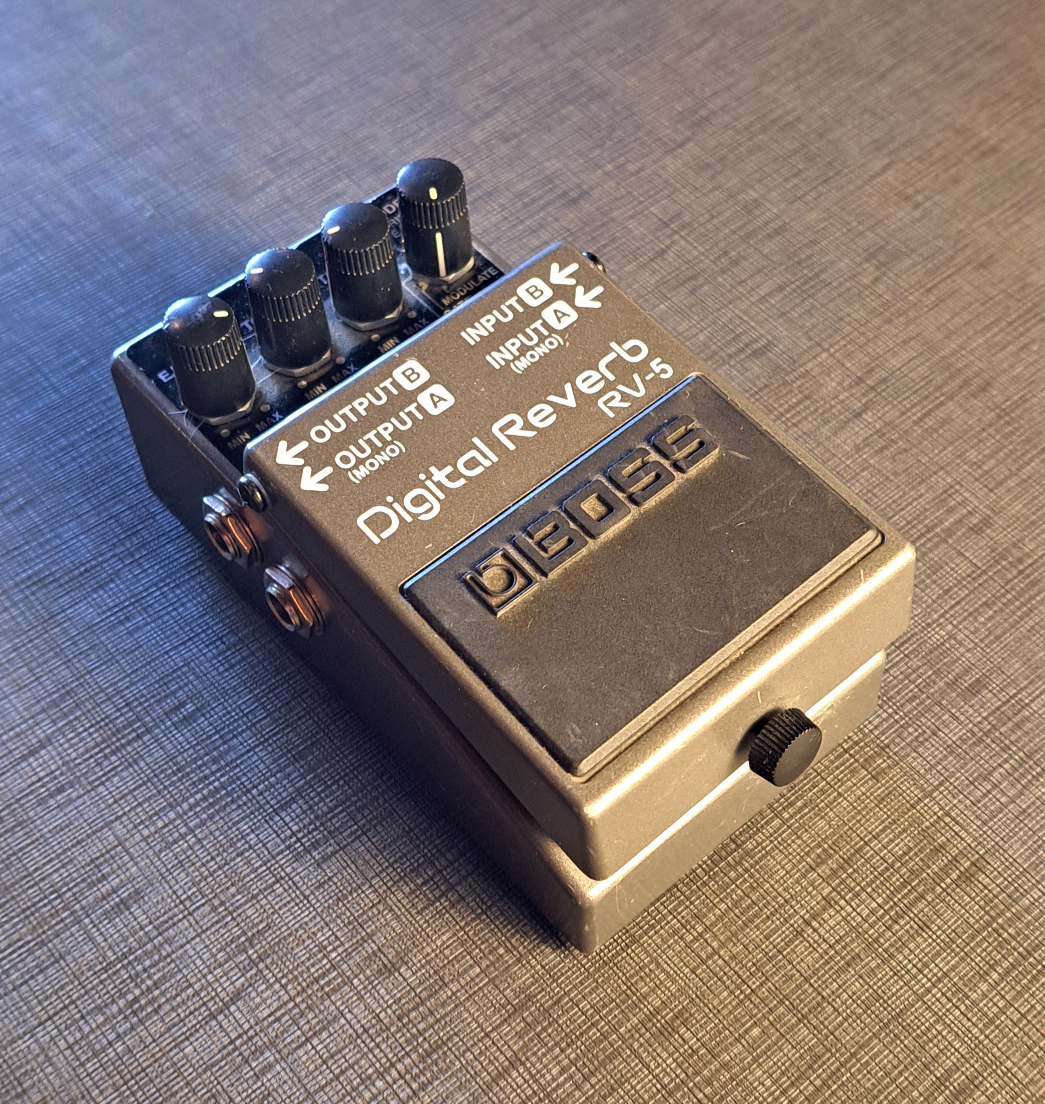 BOSS ボス RV-5 Digital Reverb ギターエフェクター Amazon | BOSS ボス デジタル・リバーブ Digital Reverb RV-5(T