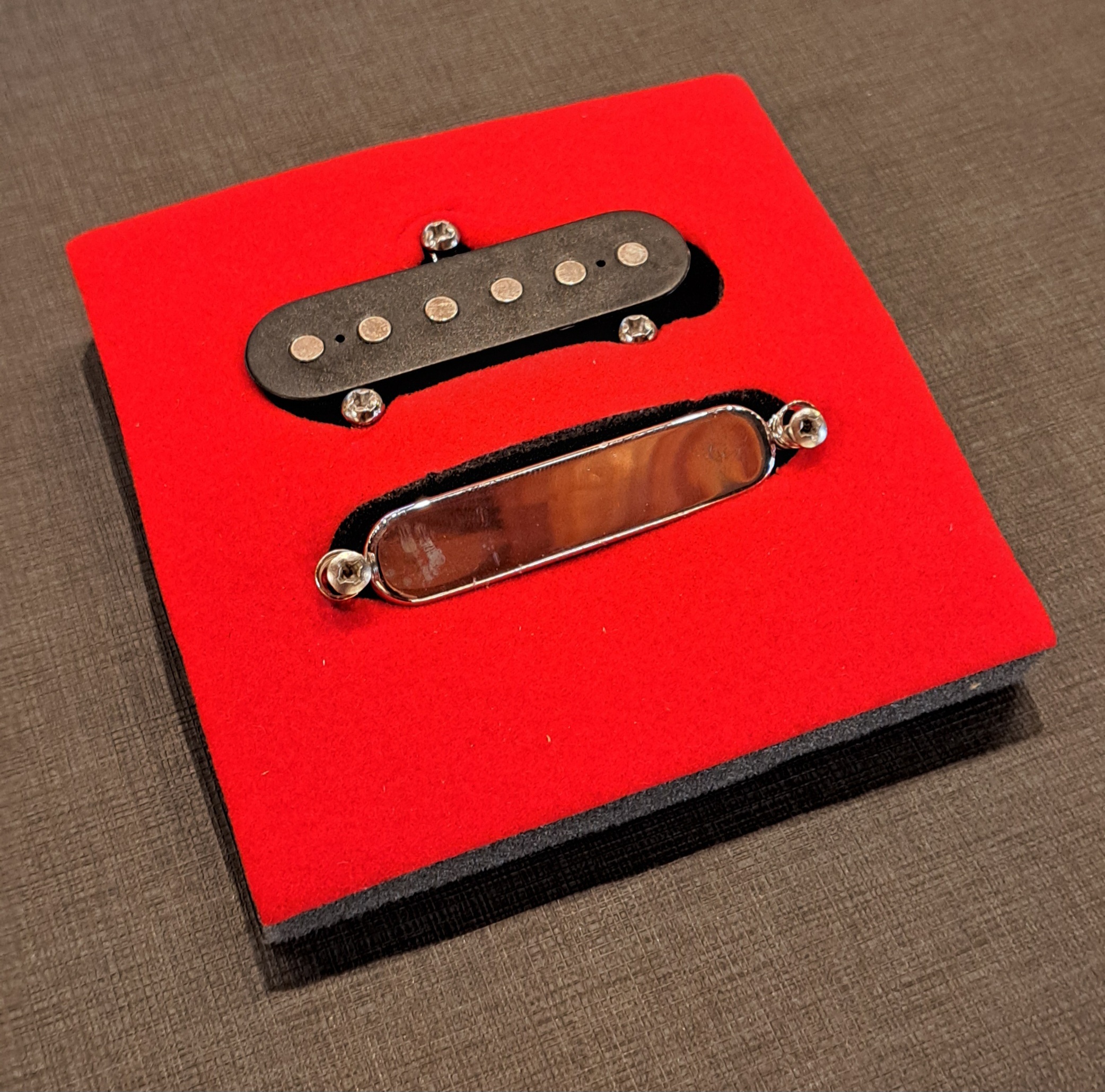 FENDER ORIGINAL VINTAGE NOISELESS TELECASTER 2-PIECE PICKUP SET (USED)