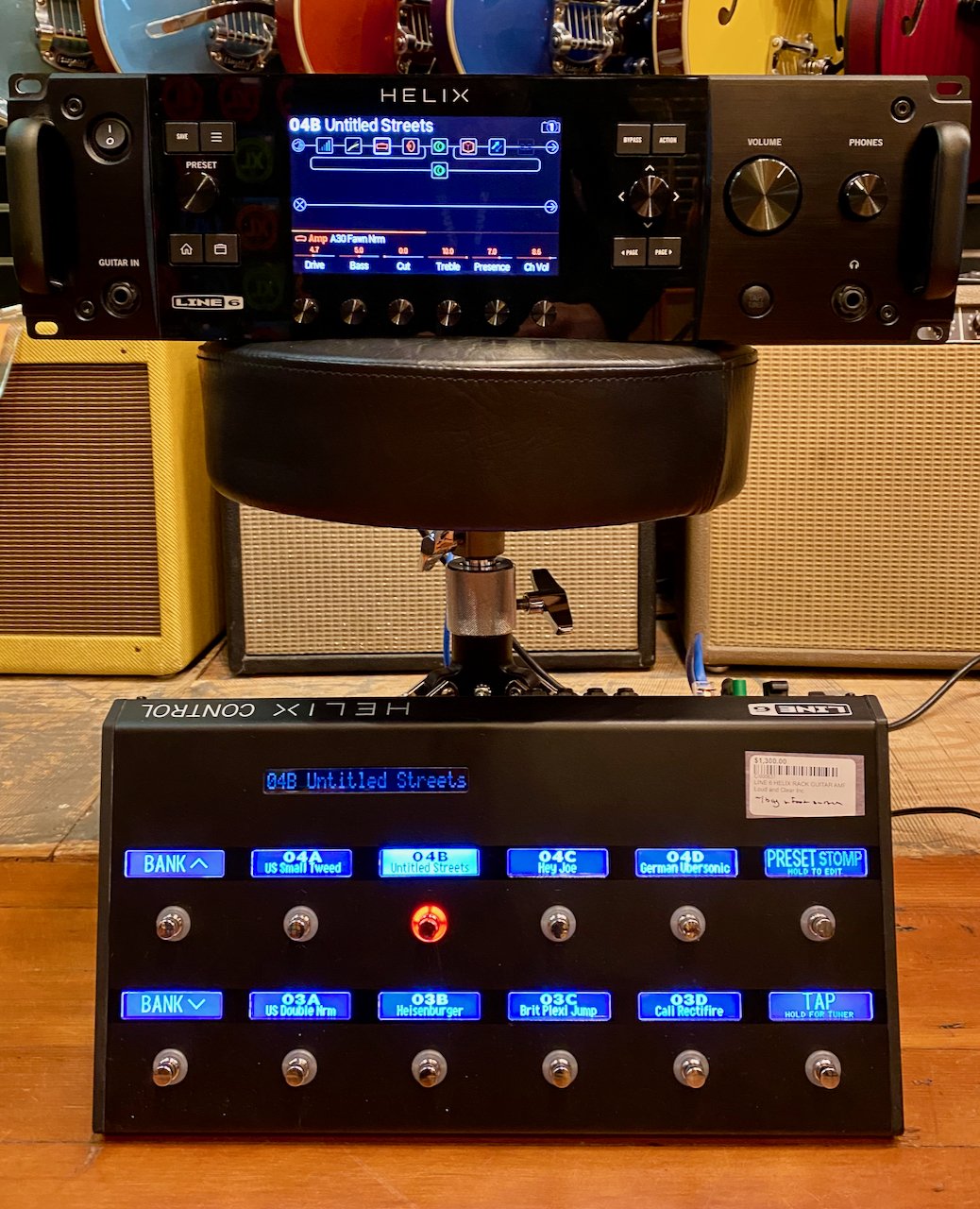 LINE 6 HELIX RACK GUITAR AMP MODELER W/ FOOT CONTROLLER