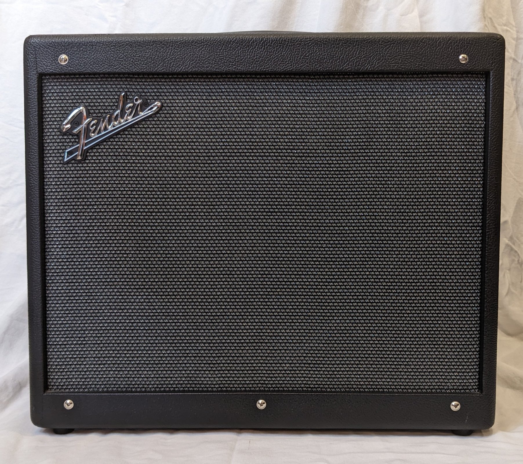 FENDER MUSTANG GTX100 COMBO GUITAR AMP W FOOTSWITCH (USED)