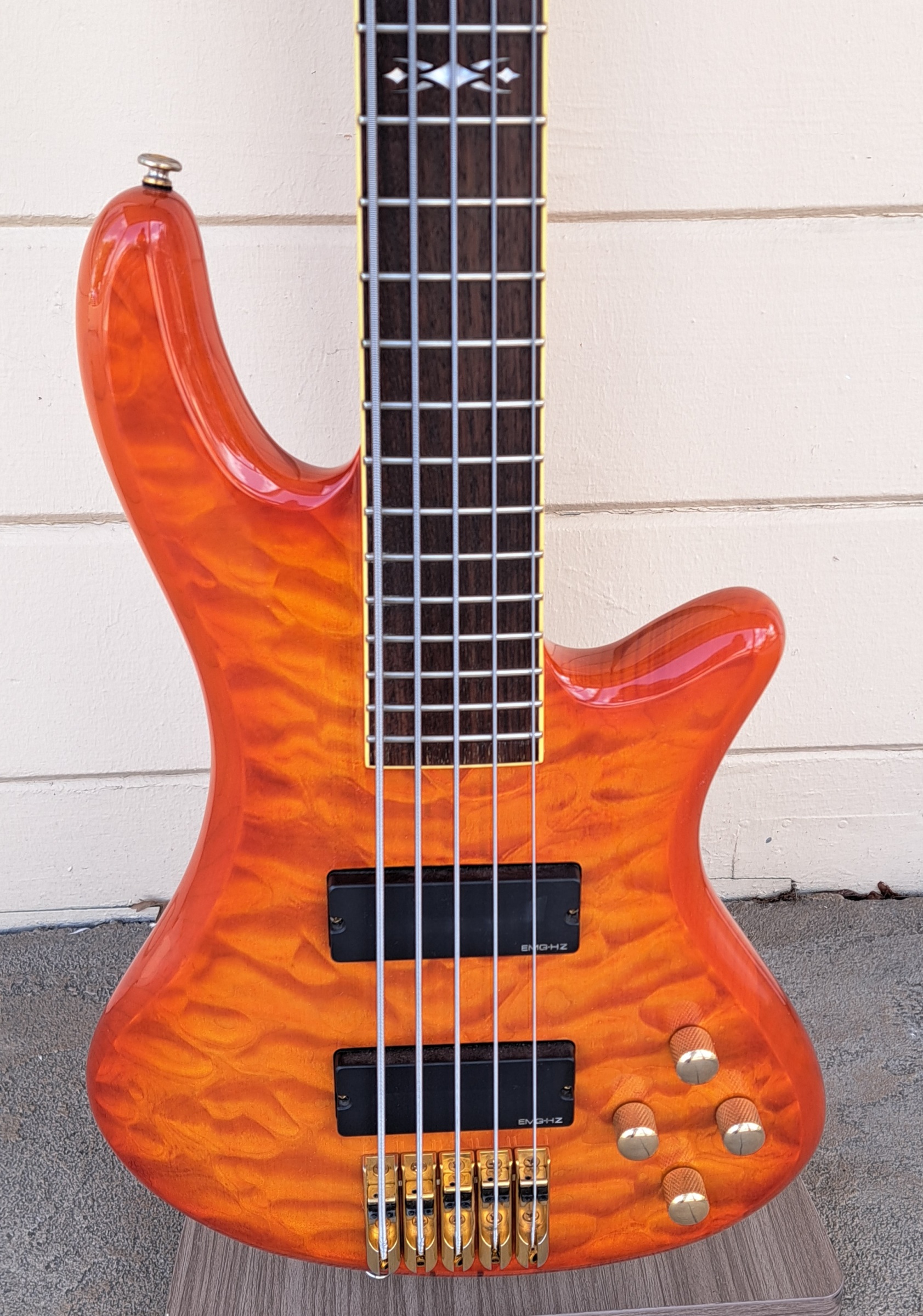 Schecter　Diamond Series エレキギター オレンジ Schecter Diamond Series C-1 Elite Amber Quilt 2004 – Chicago