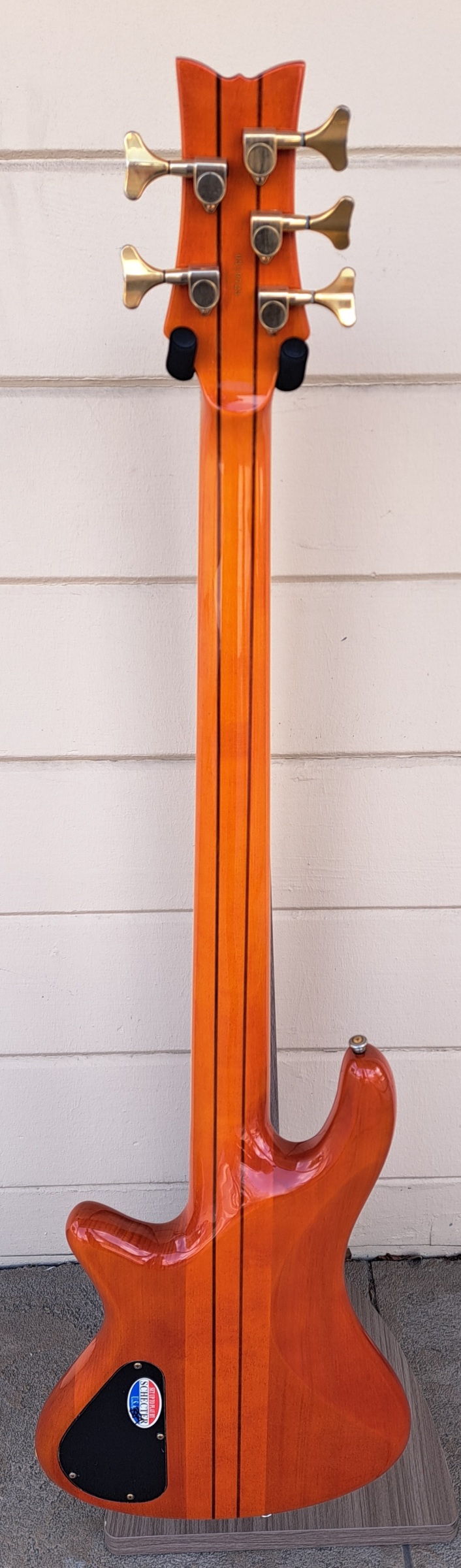 ベース SCHECTER Diamond Series Stiletto Elite 5 Schecter Stiletto Elite 5 - See-Thru Cherry | Sweetwater