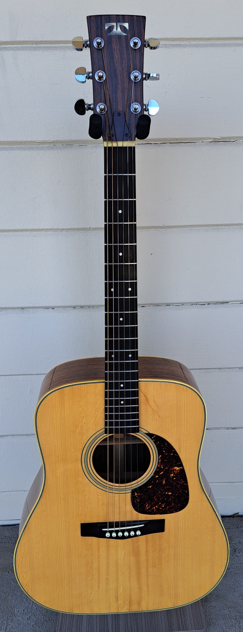 TAMA_TK_50_70_S_ACOUSTIC_GUITA
