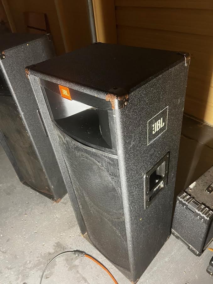 JBL125A2個で1組　最終価格 Control NOW | 300-watt, dual 4