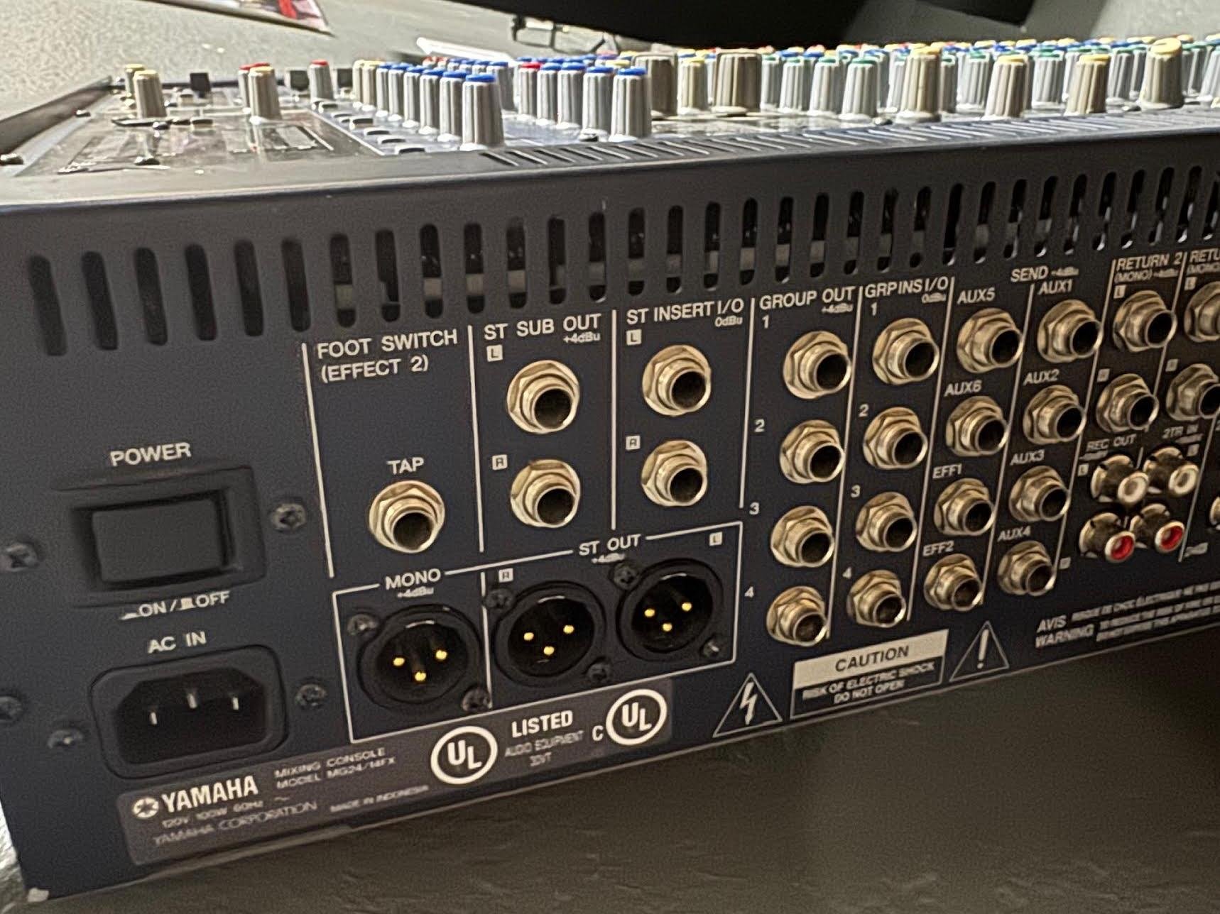 Yamaha MG24/14FX Mixer (Used) - 331899