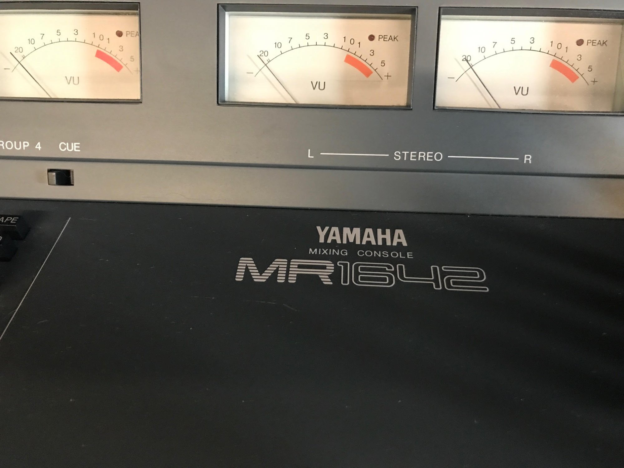 Yamaha MR1642 Mixing Console (Consignment) - 035478411989