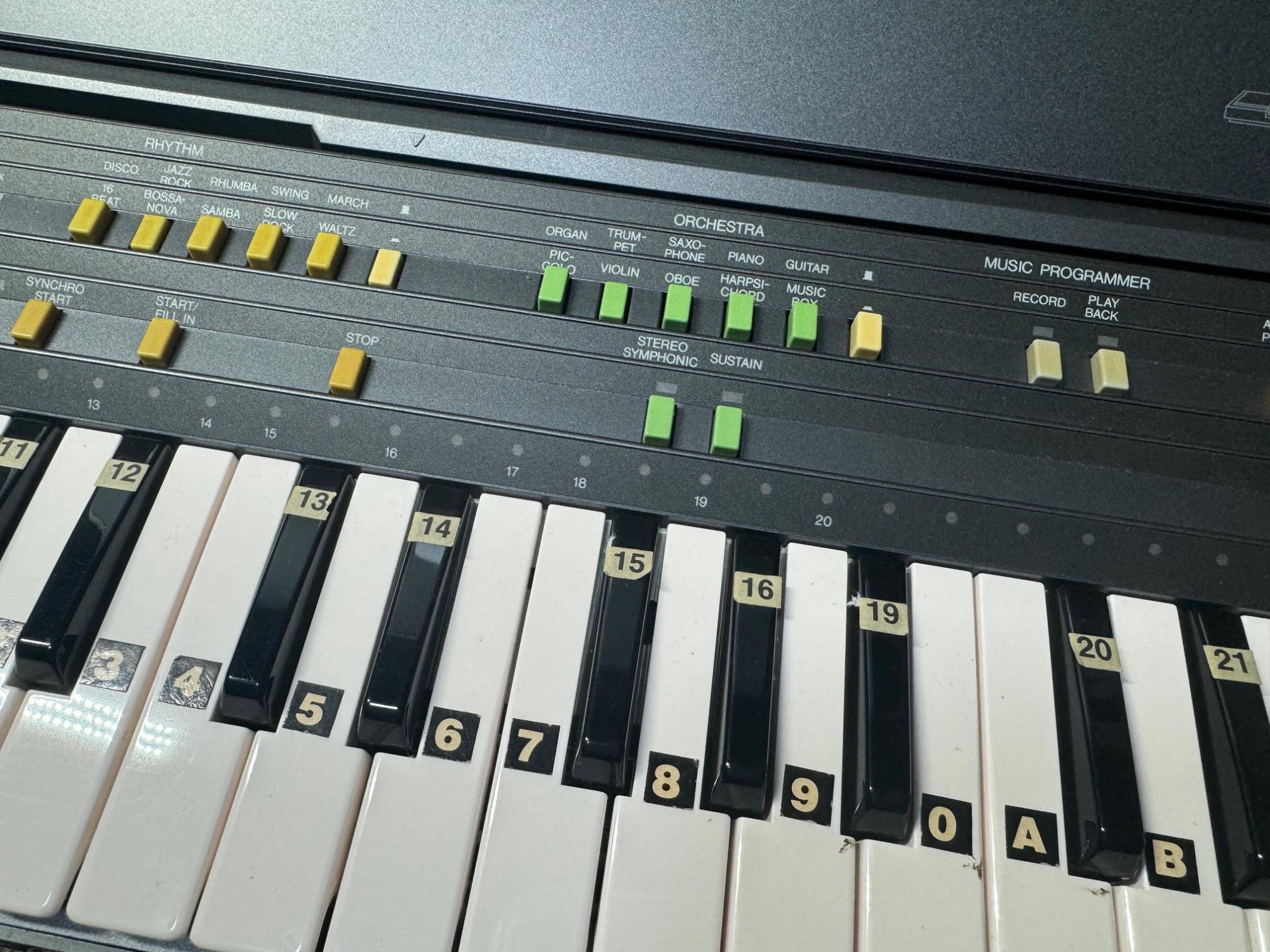Yamaha Portasound PCS-500 Digital Keyboard (Used) - 329448