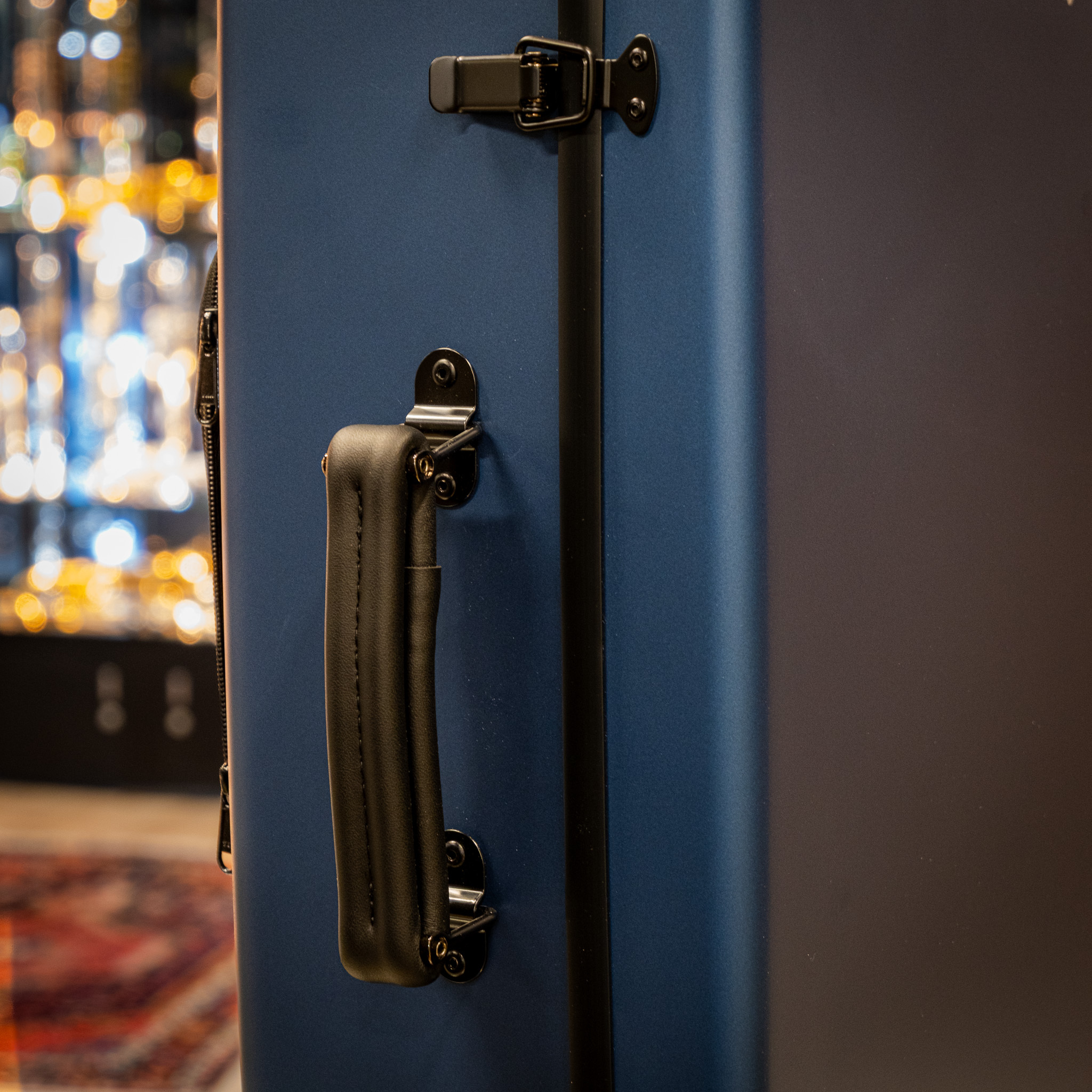 Wahnsinn Quad Trumpet Case - Carbon Fiber, Matte Deep Blue