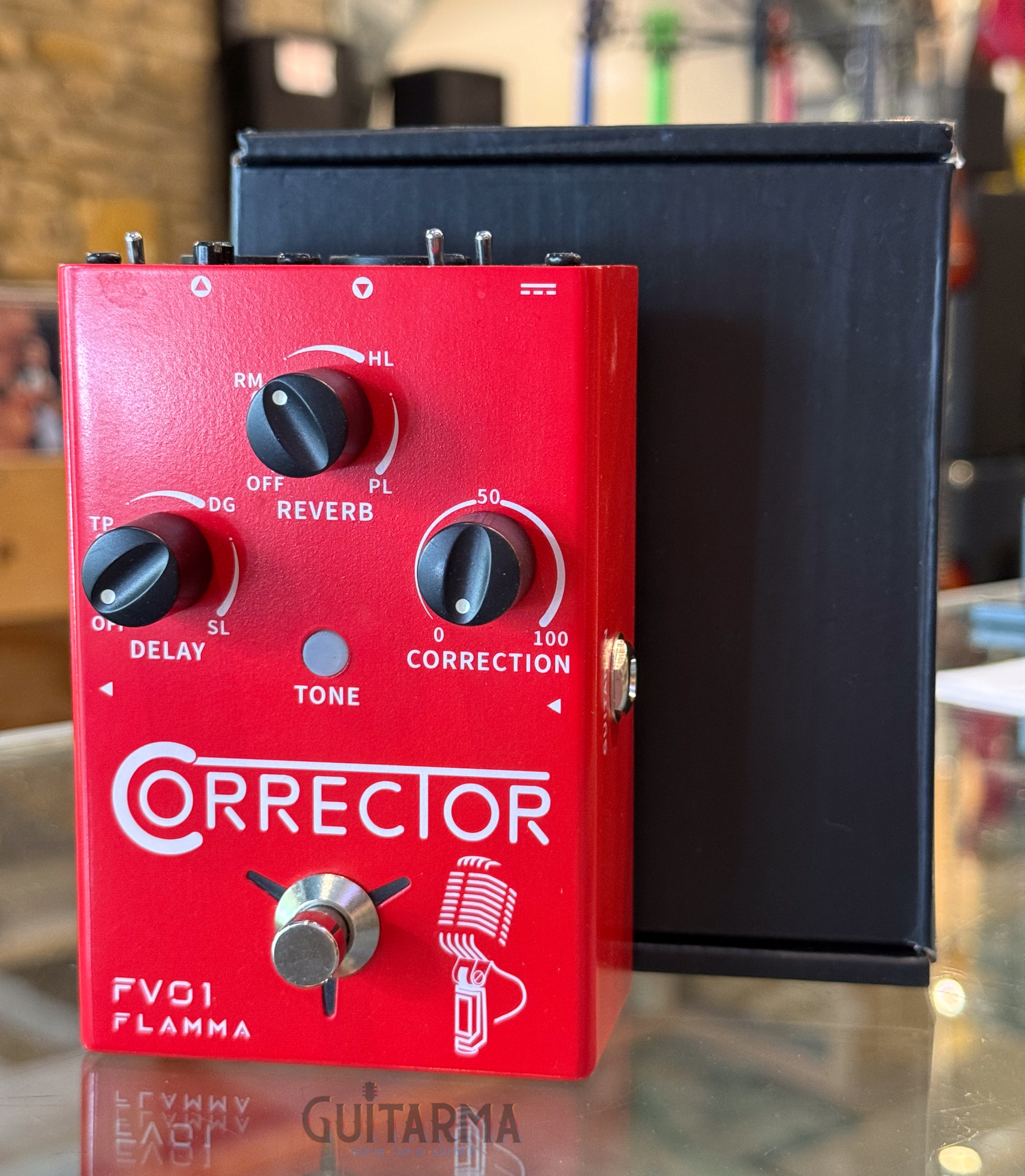 Flamma FVO1 Corrector vocal pitch correction pedal - w/box