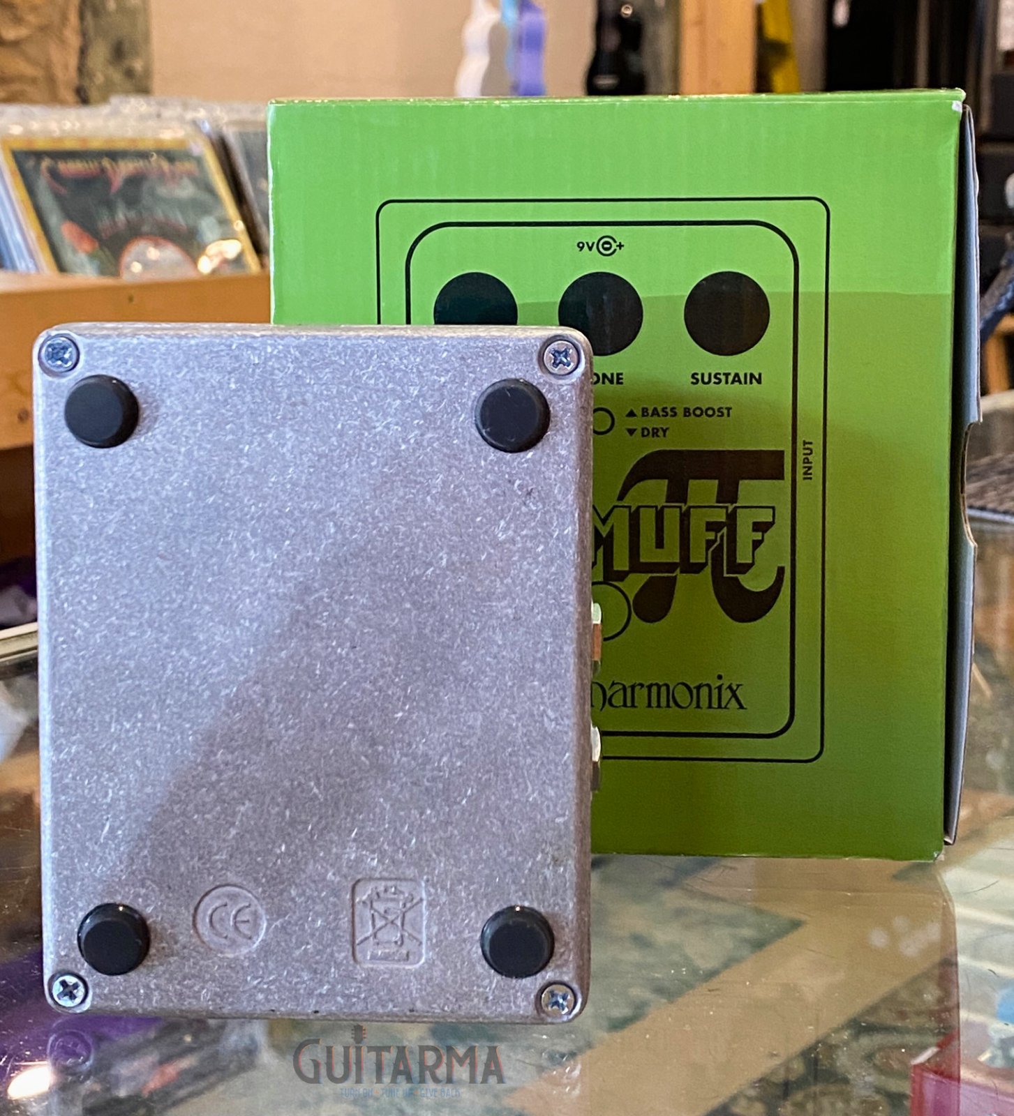 Electro-Harmonix Bass Big Muff Pi pedal - w/box