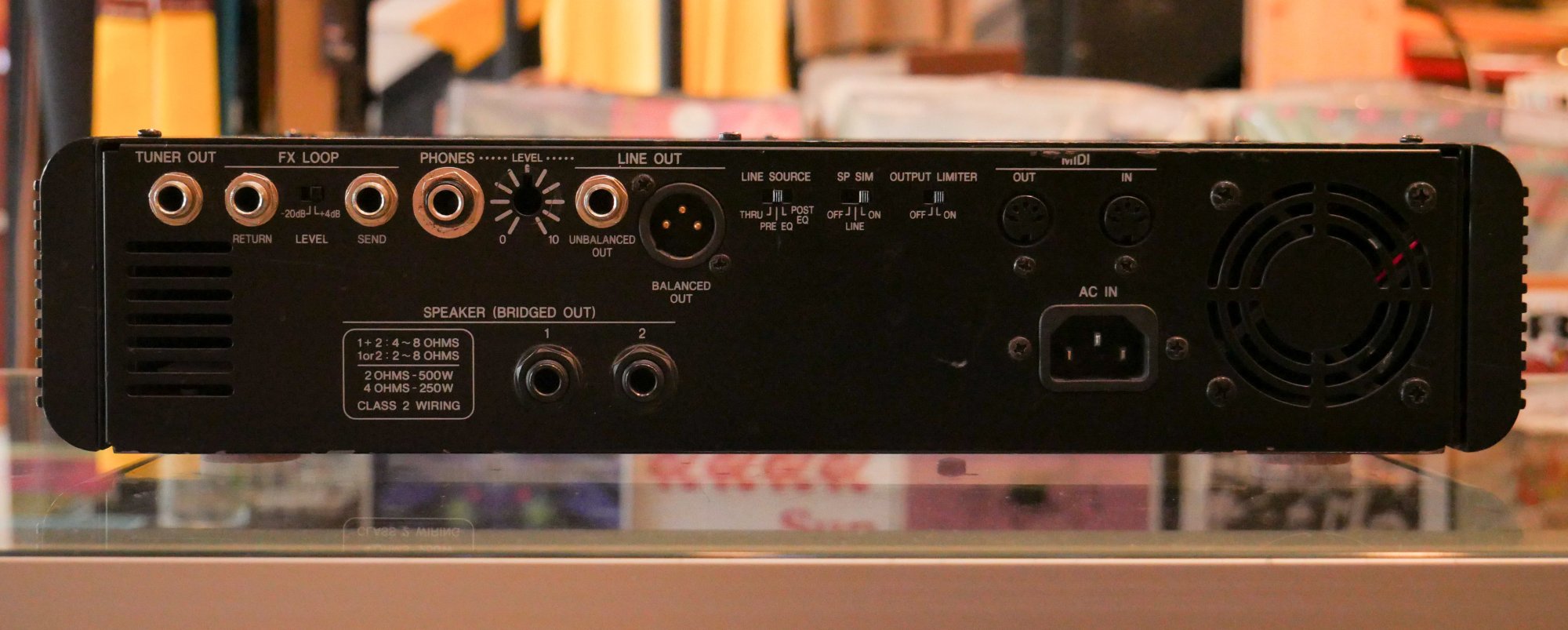 Yamaha BBT 500H bass head