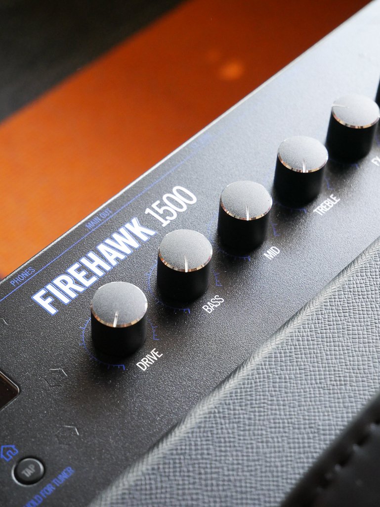 Line 6 Firehawk 1500 combo