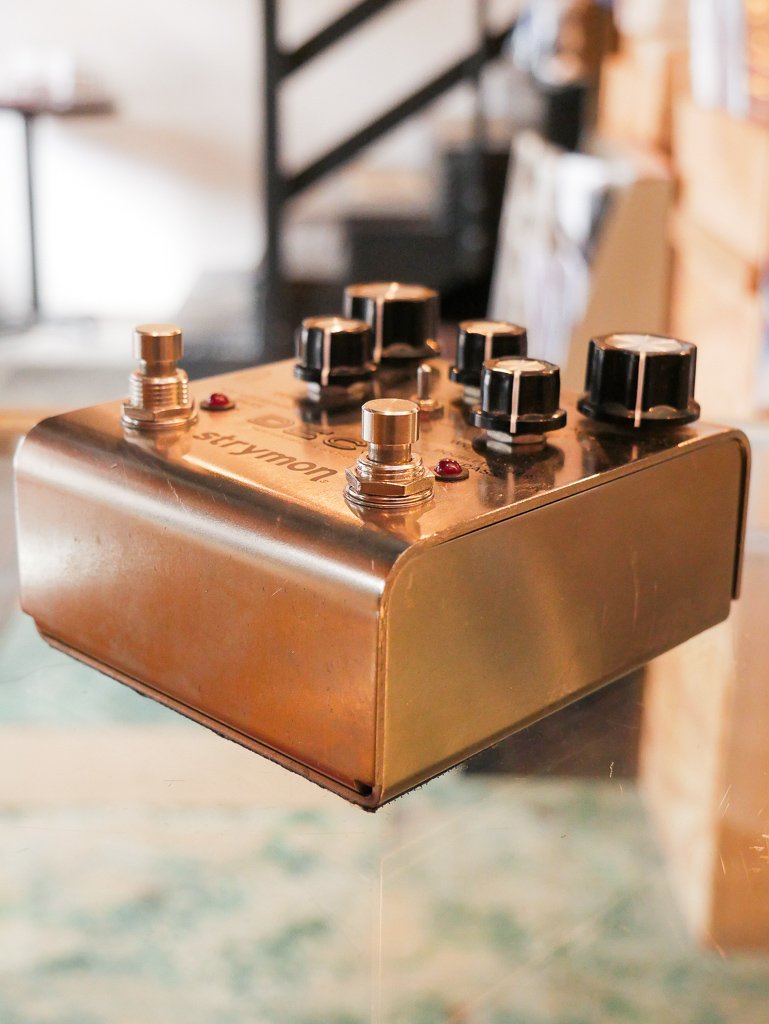 ギター Strymon deco v1 Amazon.com: Strymon Deco Tape Saturation and Doubletracker