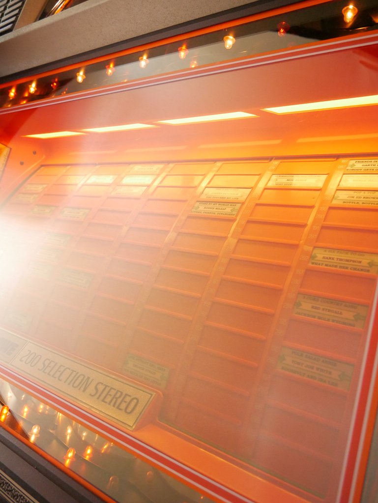 1982 Rowe R-86 jukebox - fully restored