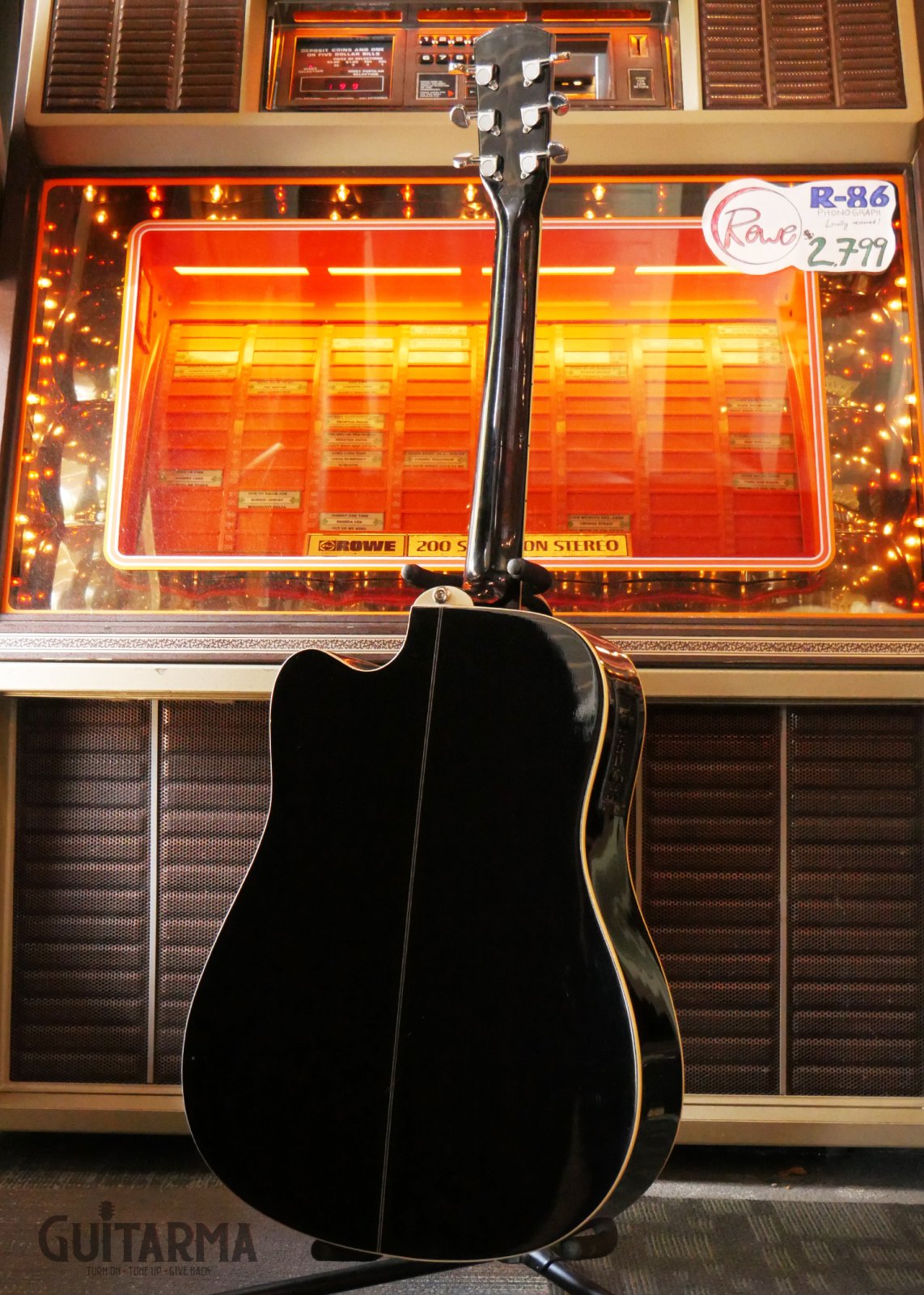 Alvarez AD-60SC acoustic w/electronics and gigbag - black