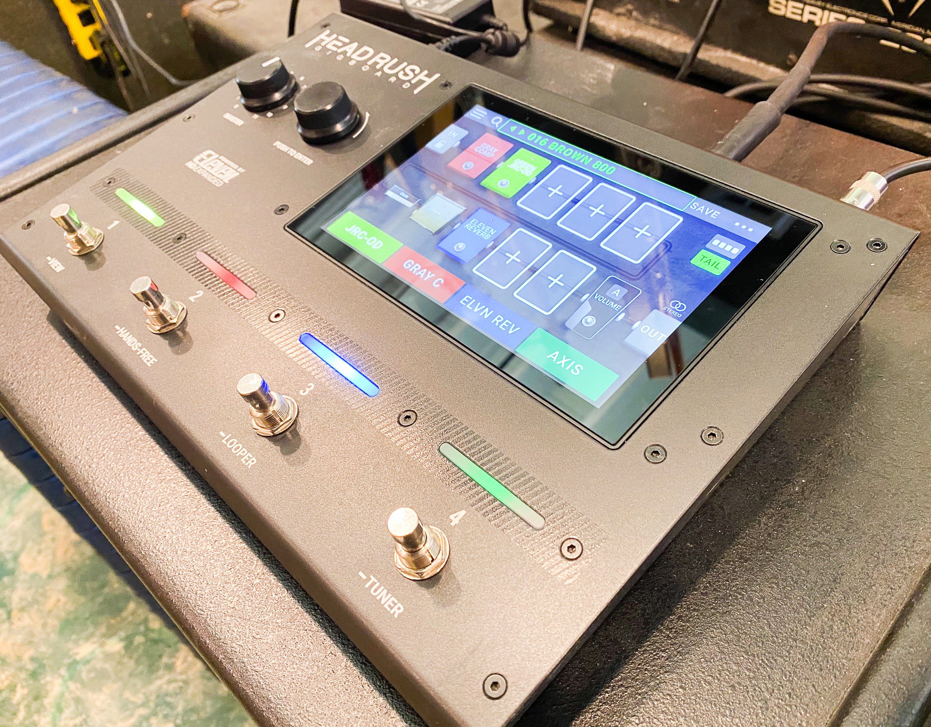 HeadRush Gigboard w/power supply