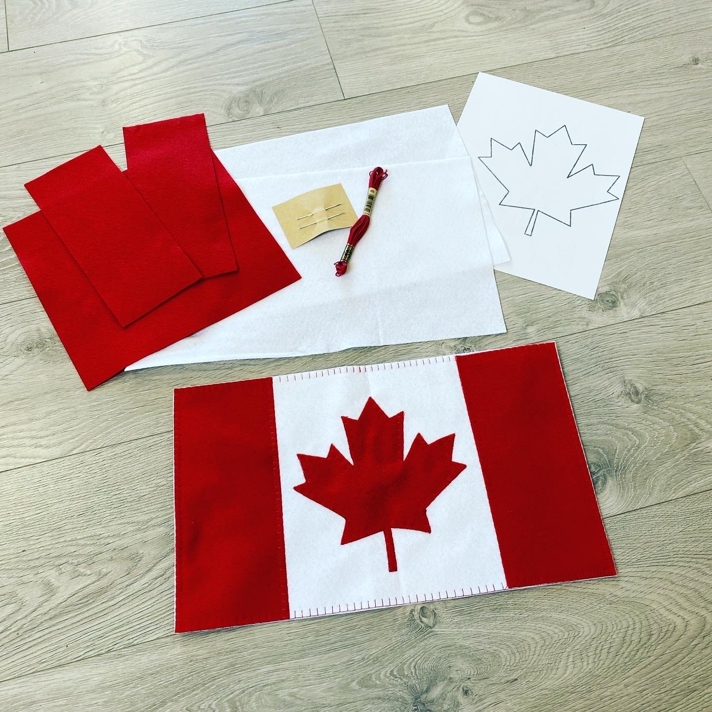 Felt Canada Flag Kit 100000004667