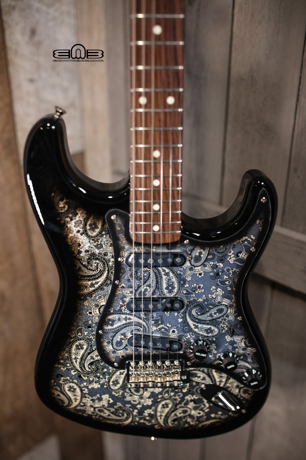 ギター Fender MEX Limited Black Paisley ST Fender Limited Edition Black Paisley Stratocaster Black