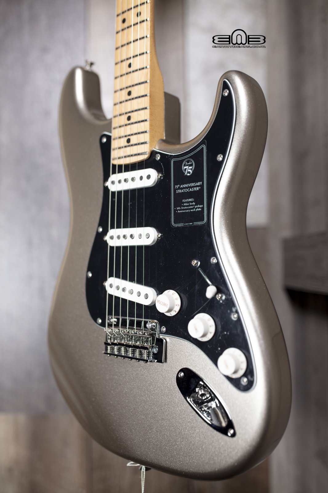Fender 75th Anniversary Stratocaster, Maple Fingerboard