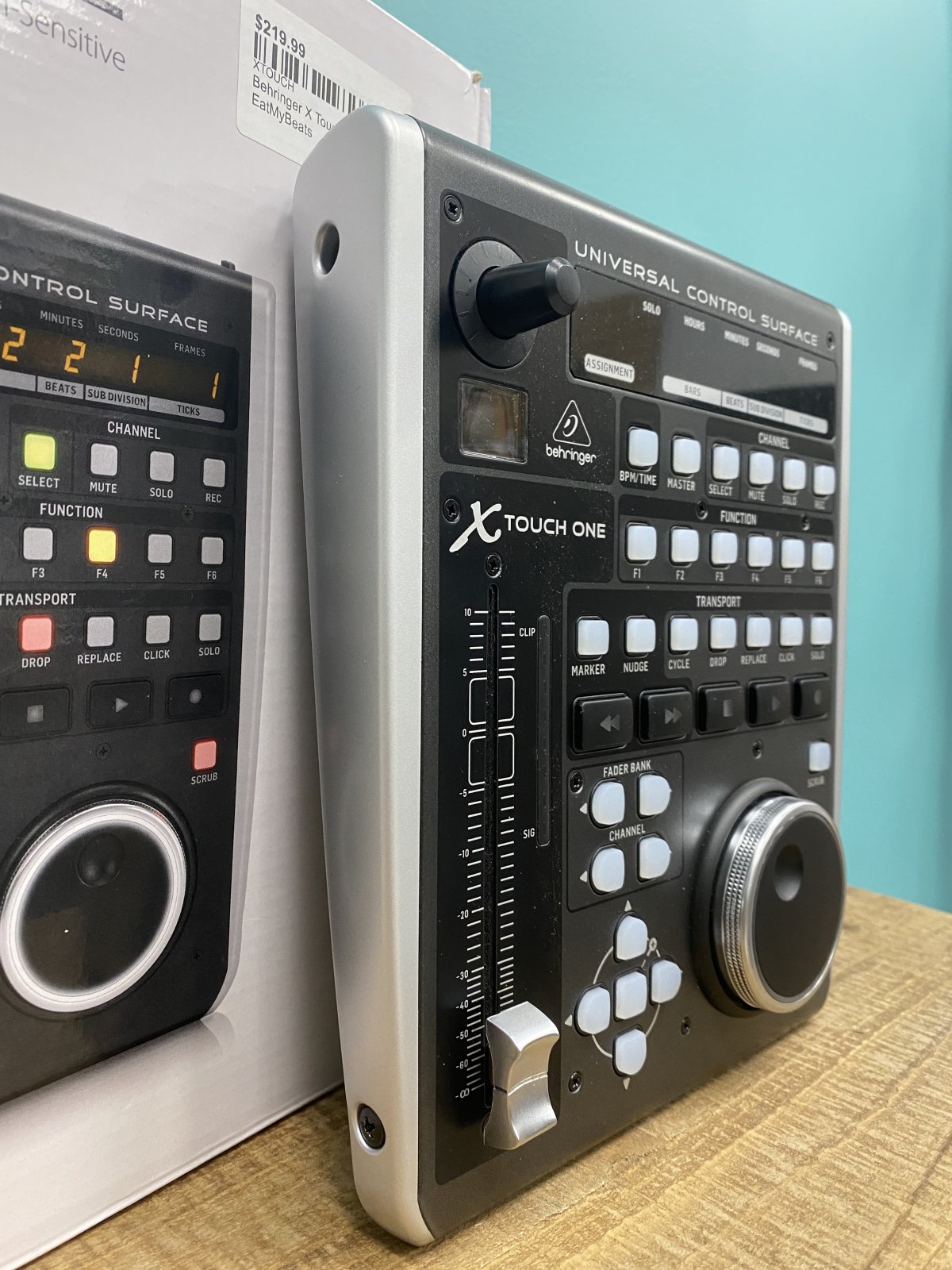 Behringer X-Touch One コントロールサーフェス Behringer X-Touch One Universal Control Surface - Perfect