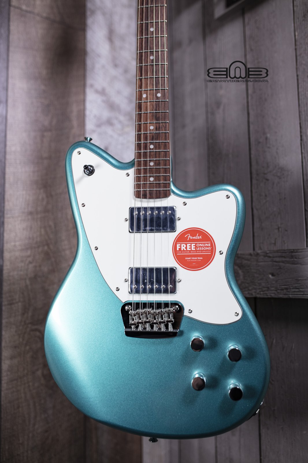 Squier Paranormal Toronado, Laurel Fingerboard, Parchment