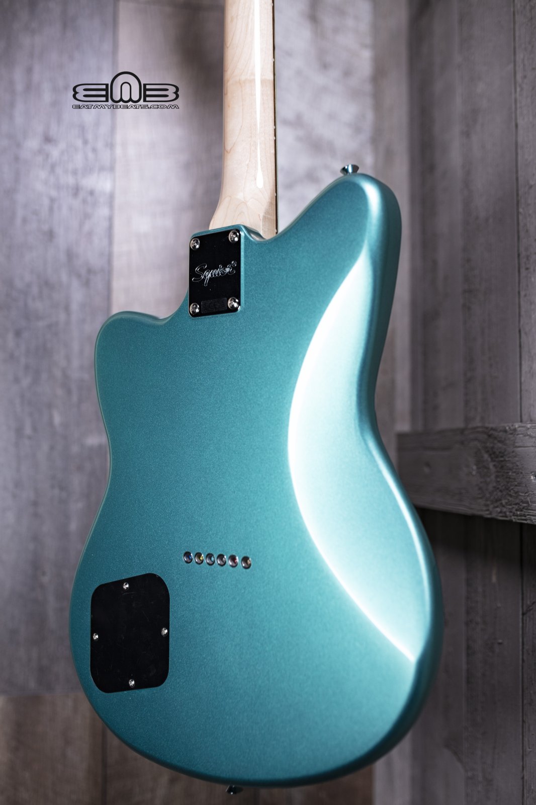 Squier Paranormal Toronado, Laurel Fingerboard, Parchment