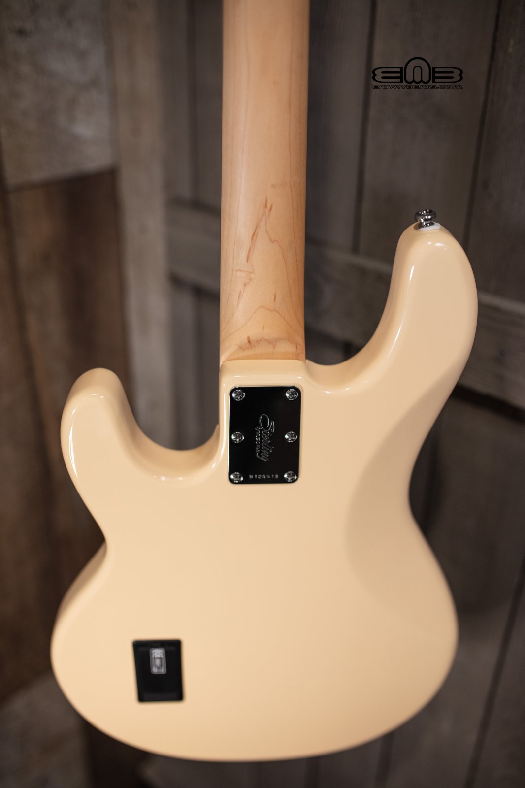 Sterling By Music Man Stingray Vintage Cream Electric Bass RAY4-VC