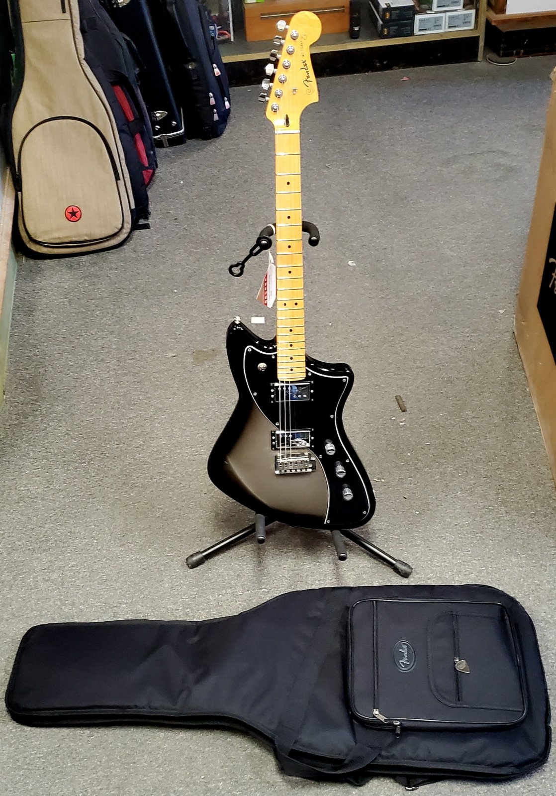 Fender Player Plus Meteora HH, Maple Fingerboard, Silverburst