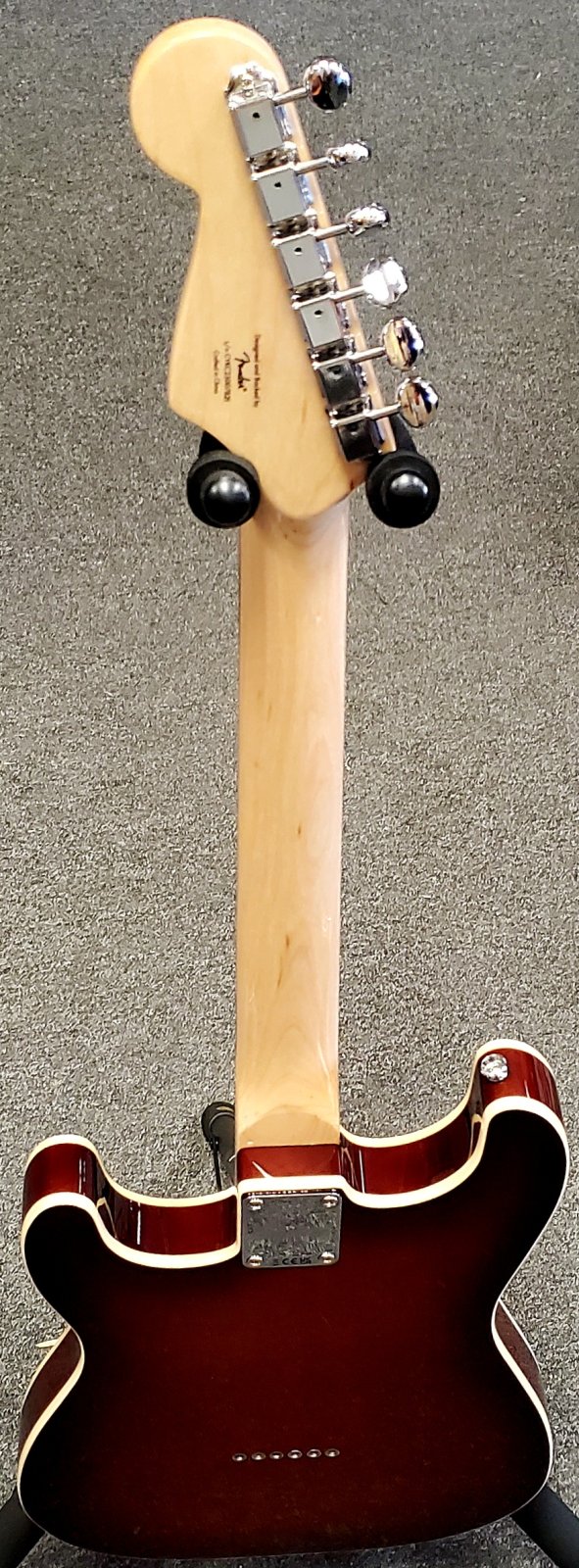 Squier Paranormal Custom Nashville Stratocaster, Laurel