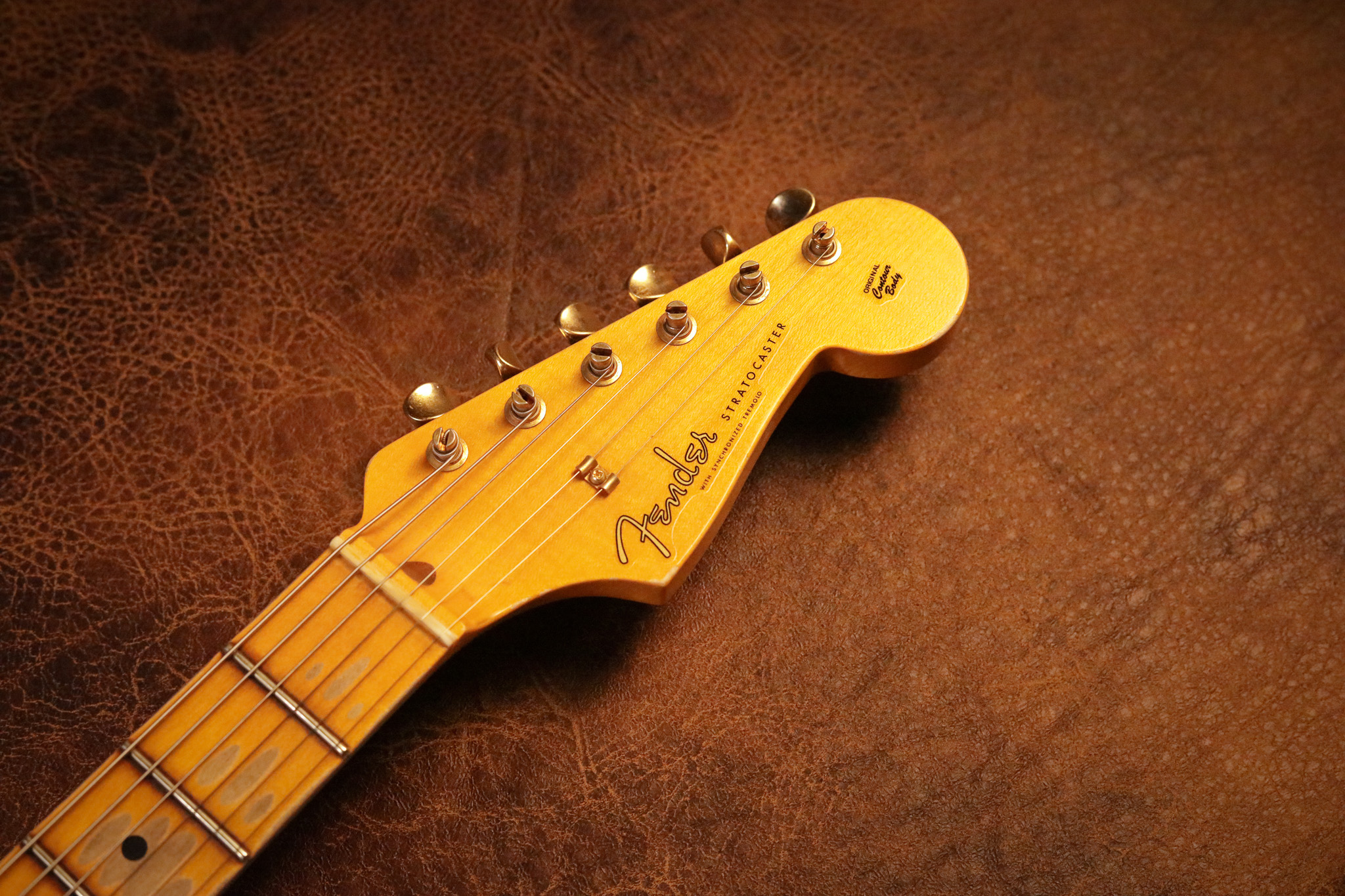 Fender Custom Shop 1957 Stratocaster Relic in Faded Aged 2-tone