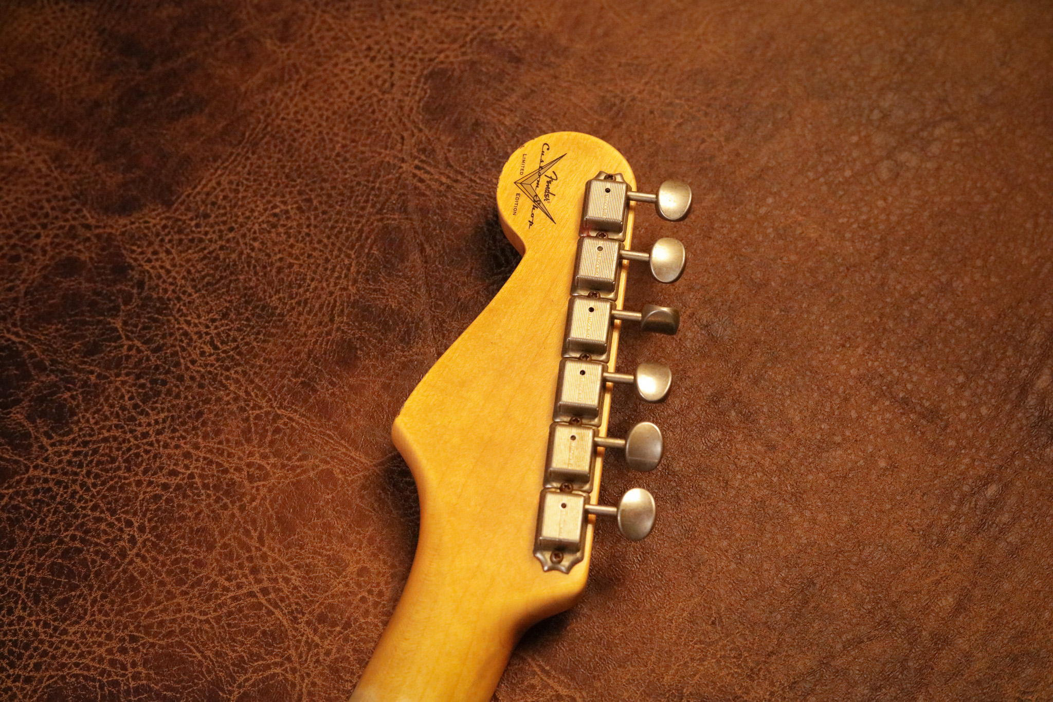 Fender Custom Shop Fat 50's Stratocaster Relic in Wide-fade 2-tone