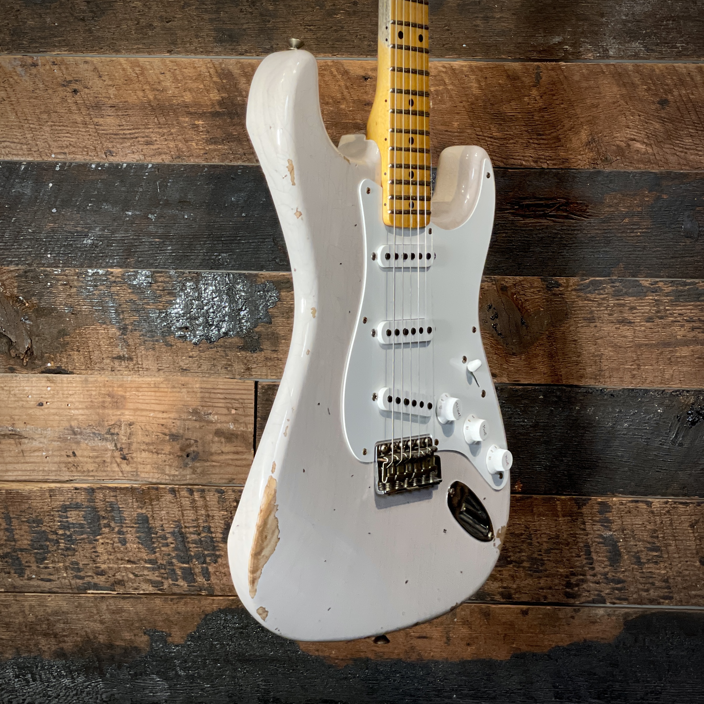 Fender Custom Shop 1955 Stratocaster Relic in White Blonde