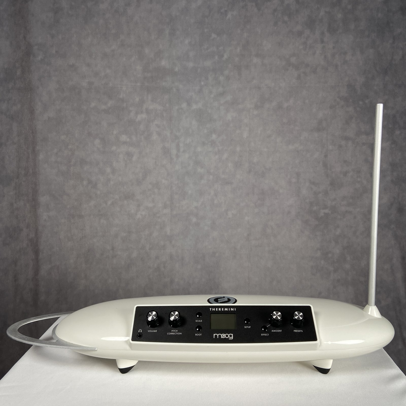 DTM・DAW MOOG / Theremini Amazon.com: MOOG Theremini - Theremin with Pitch Correction