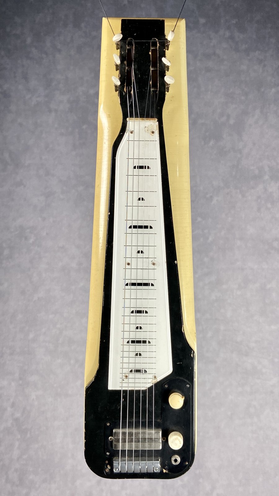 1960's Harmony Roy Smeck H7 Lap Steel