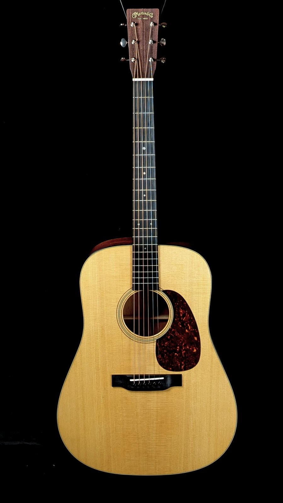 2015 Martin D18