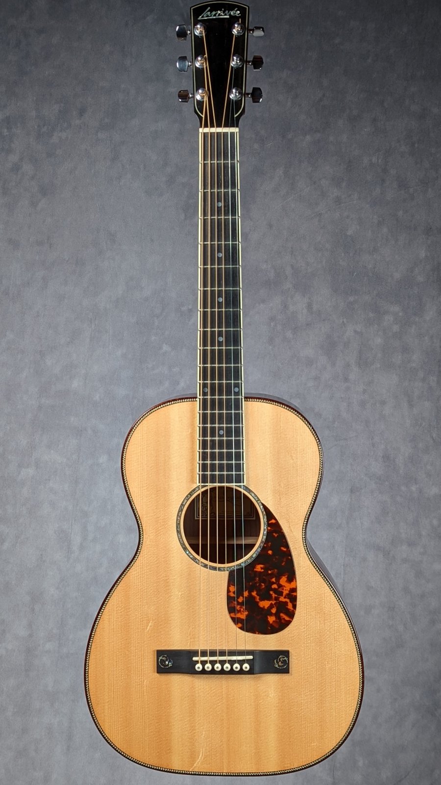 Used Larrivee P-09 Custom Shop Parlor Guitar