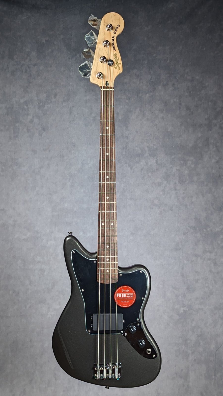 Squier Affinity Jaguar Bass H - 885978732258