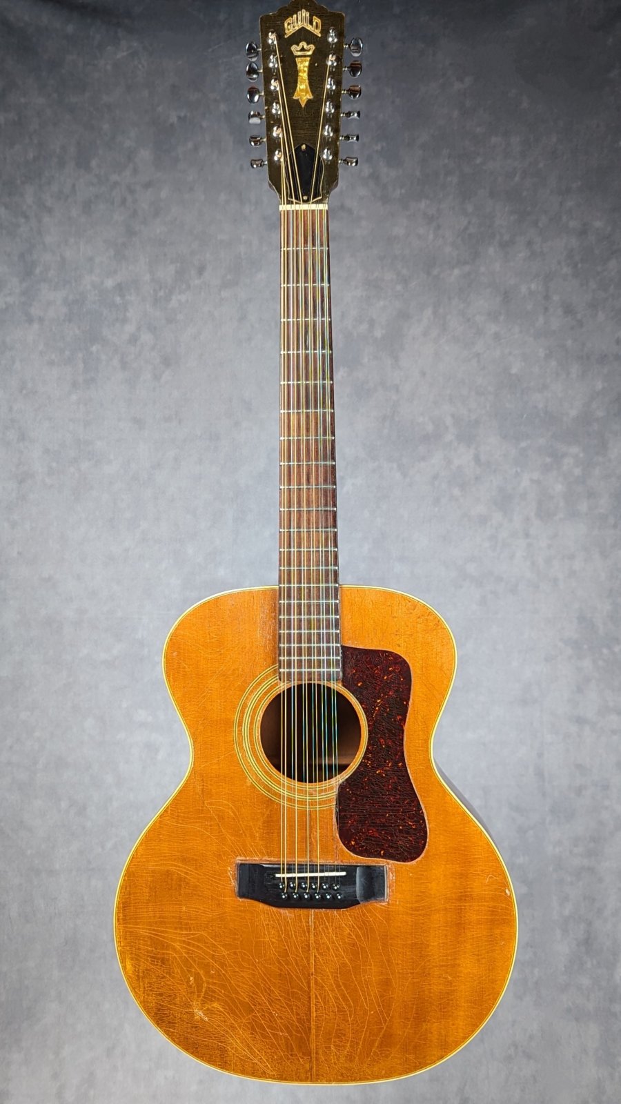 Guild F-212NT 12弦ギター 1974年 Guild F-212NT 12弦ギター 1974年 Guild F-212Nt 12 String