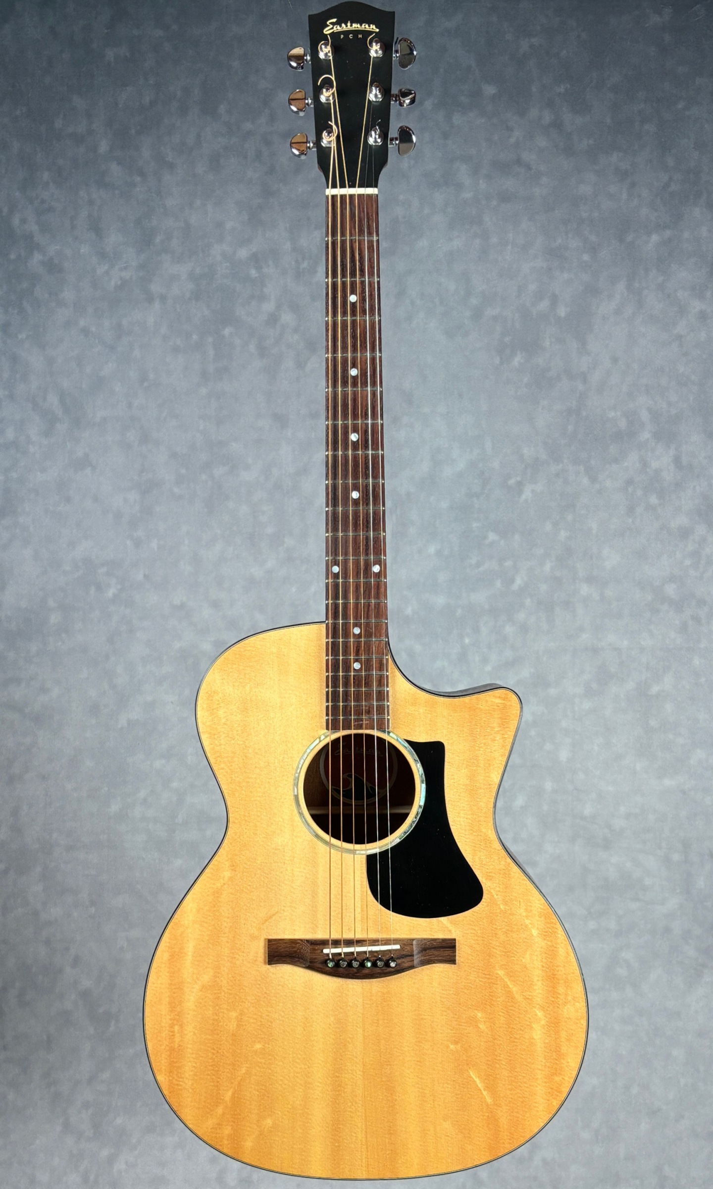Used Eastman PCH1-GACE w Gigbag