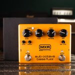 ベース MXR sub octave bass fuzz MXR M287 Sub Octave Bass Fuzz Review - Premier Guitar